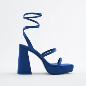 EUC Zara EU 39/US 8.5 Blue Strappy Retro Chunky Platform Heel Square Toe Sandals